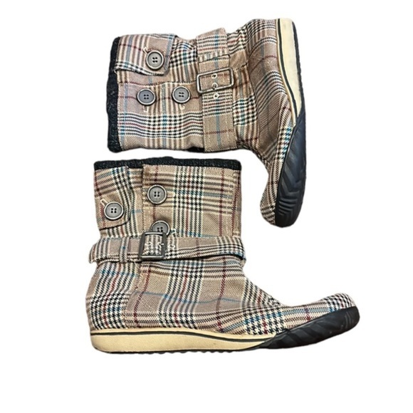 Sorel Shoes - Sorel Ankle Plaid Boots 7.5